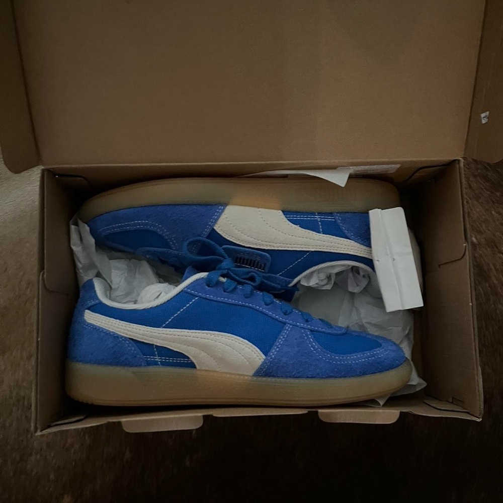Puma Blue and White Easy Rider Sneakers